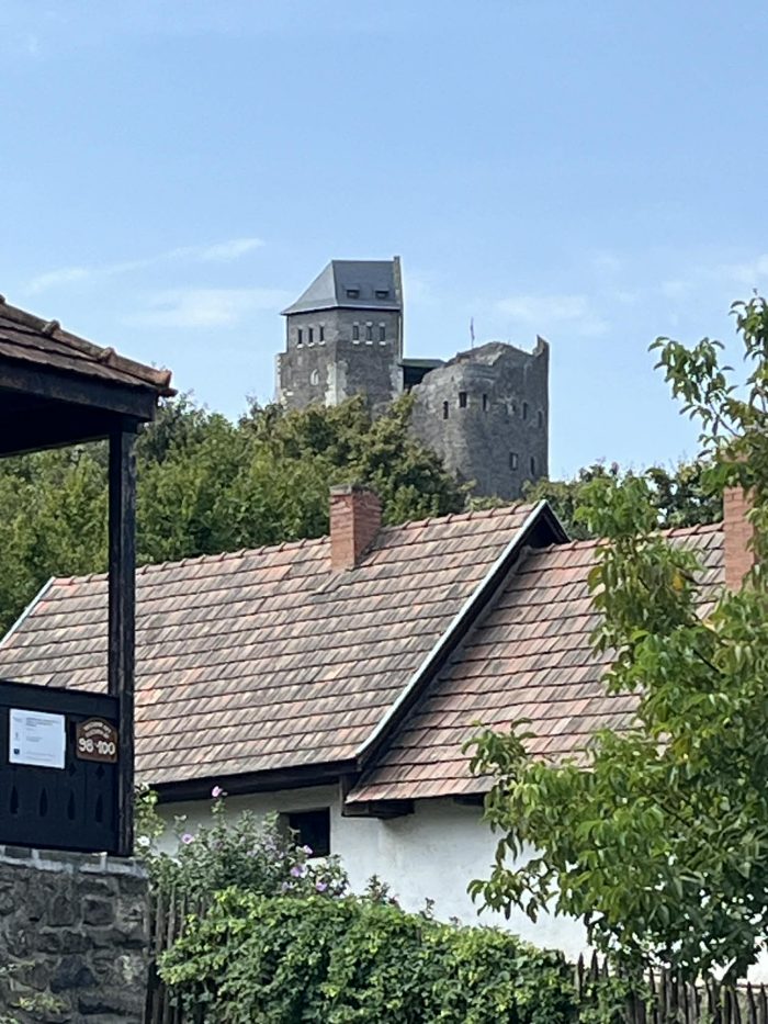 Hollókő6
